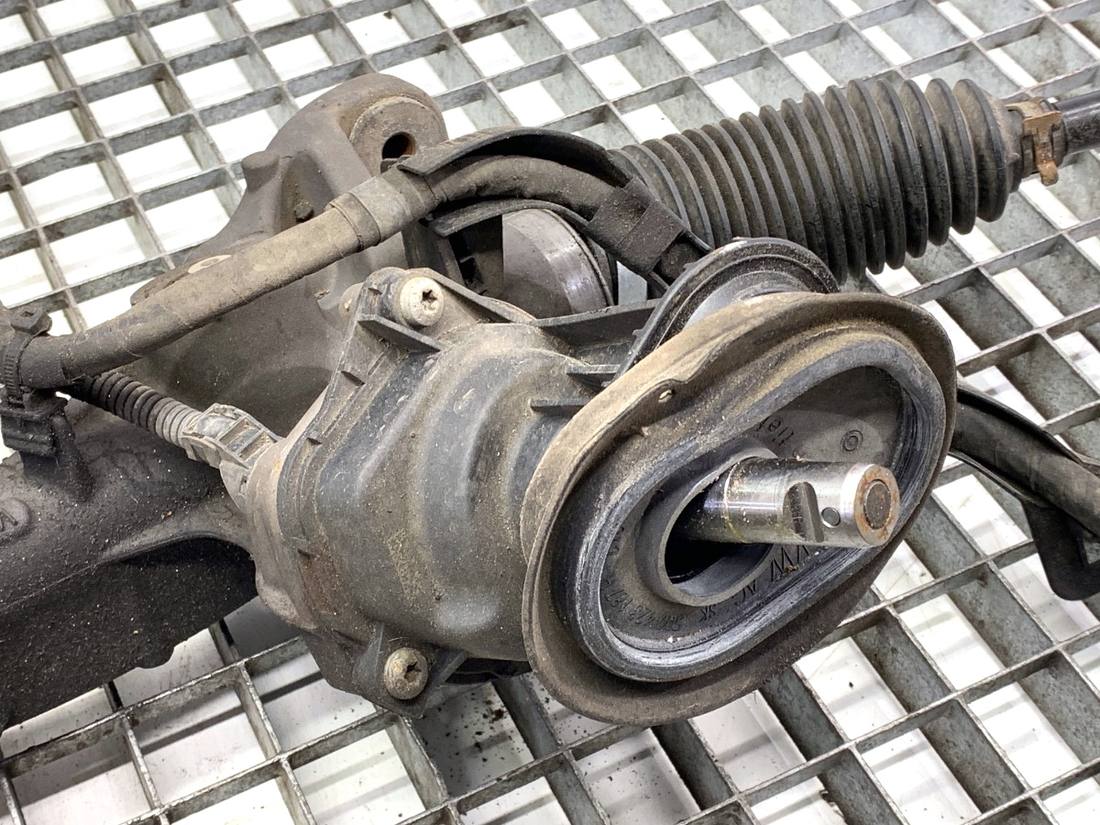 Рулевая рейка Volkswagen Passat B8 5Q0909143K — фото детали 4