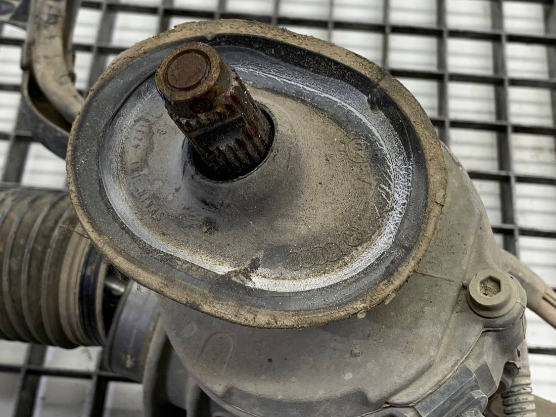 Рулевая рейка Volkswagen Golf 5 1K1423051BE — фото детали 5