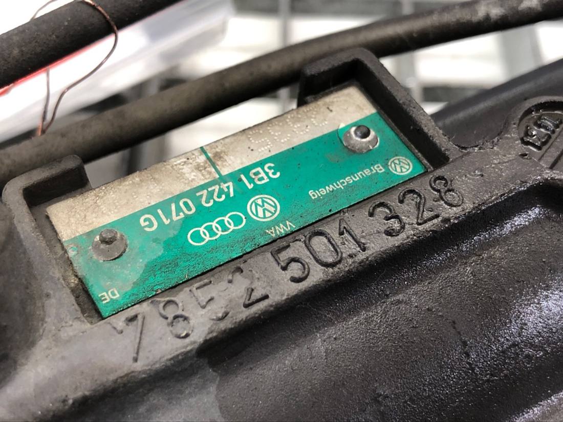 Рульова рейка Volkswagen Passat B5 3B1422071G — фото деталі 6