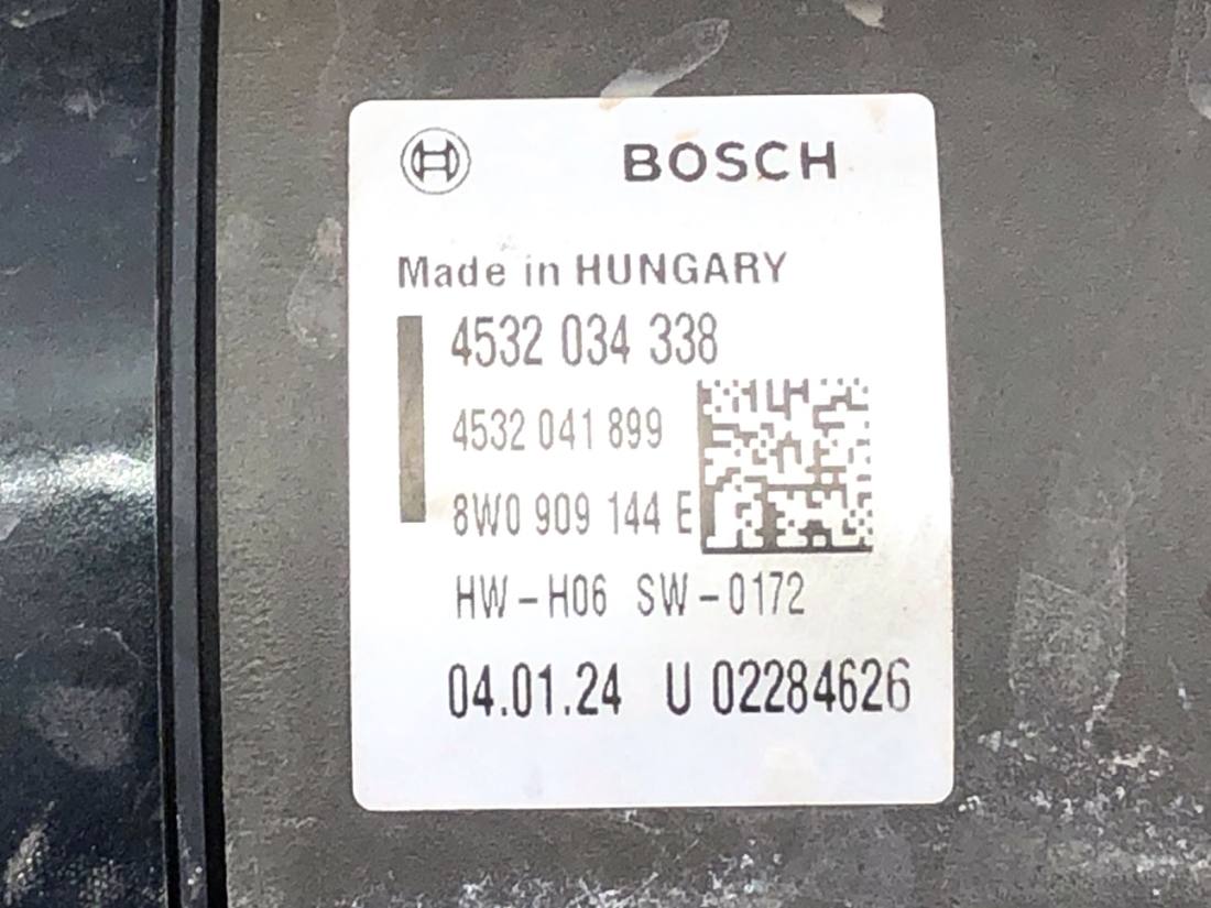 Рульова рейка Audi A4 B9 8W1423055BA — фото деталі 8