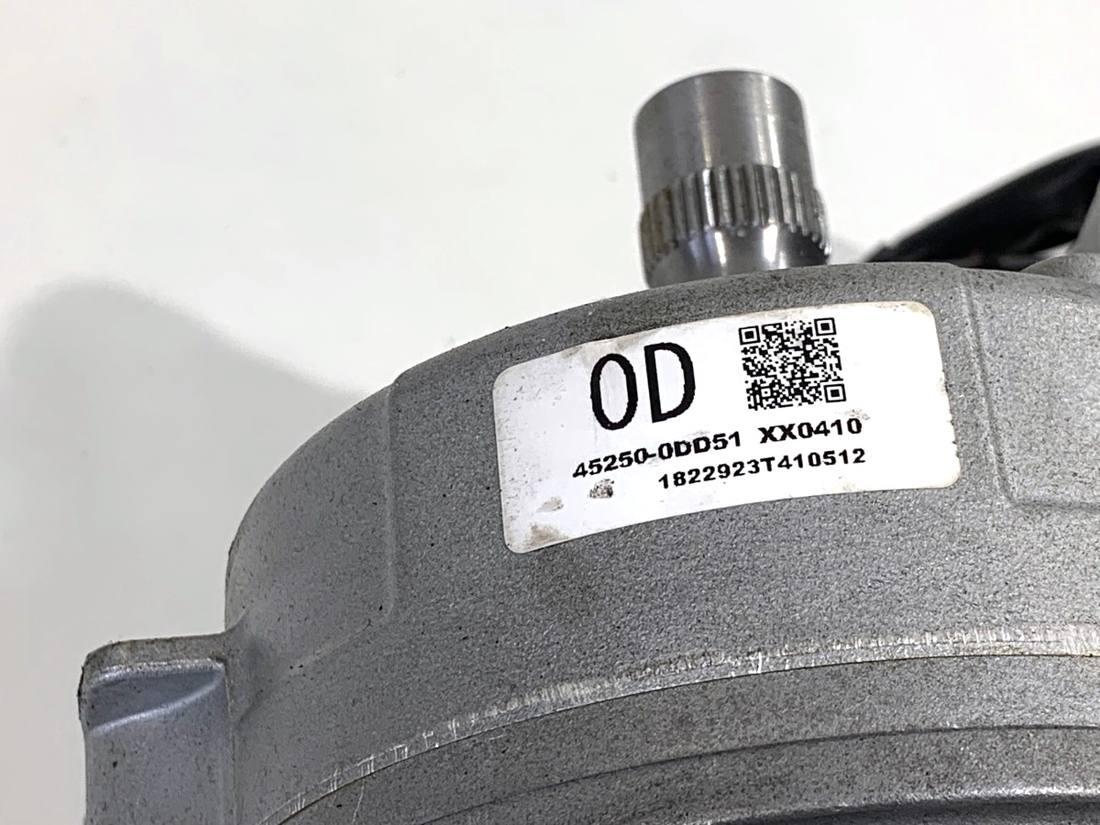Насос ГУР / Рульова колонка Toyota Yaris 3 45250-0DD51 — фото деталі 4