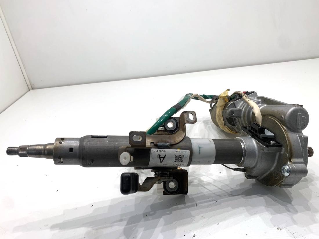 Насос ГУР / Рульова колонка Toyota Yaris 4 JJ301-000740 — фото деталі 2
