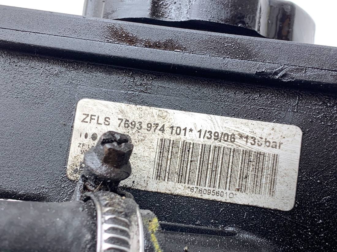 Насос ГУР / Рульова колонка BMW 5 E60 7693974101 — фото деталі 4
