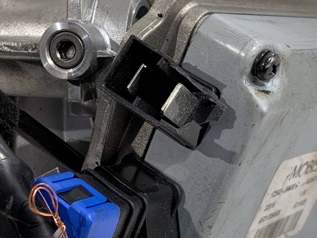 Насос ГУР / Рульова колонка Hyundai Elantra 56300F2200 — фото деталі 4