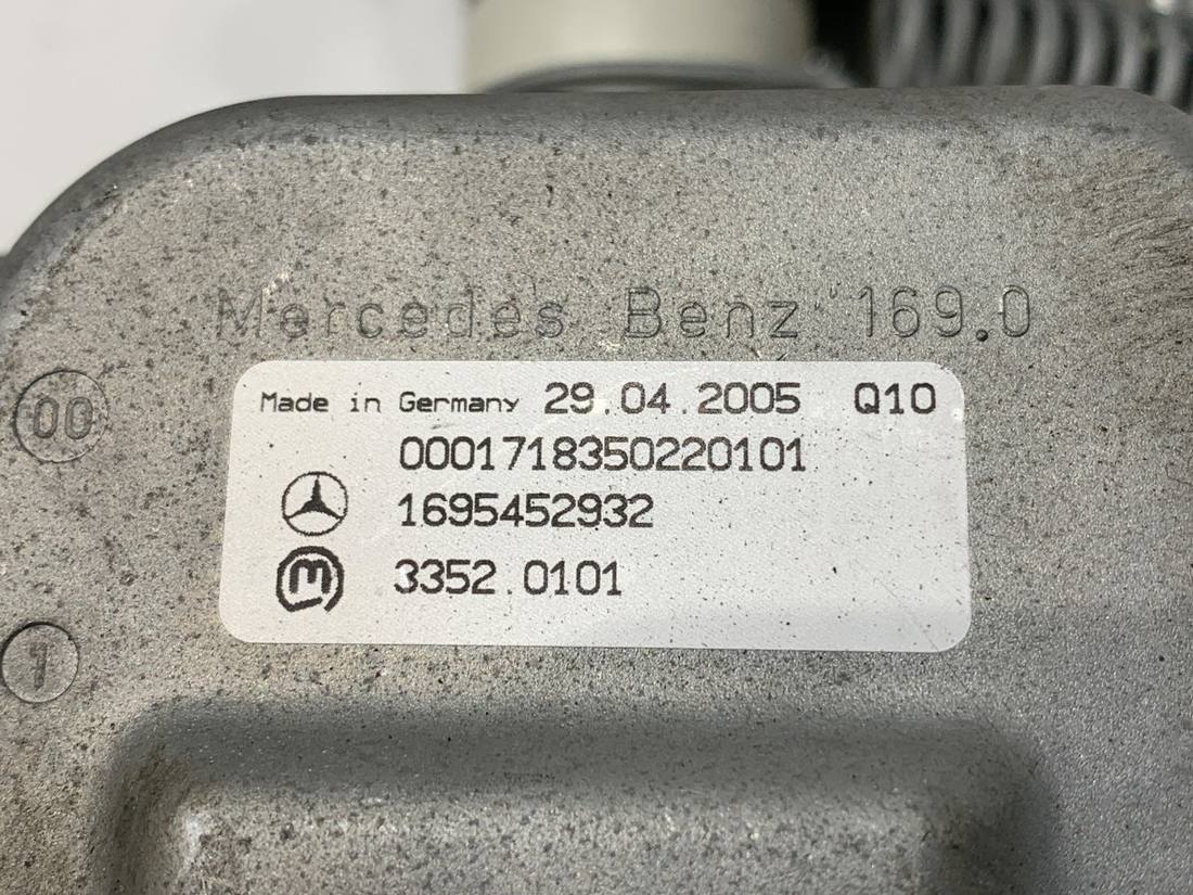 Насос ГУР / Рульова колонка Mercedes A W169 1695452932 — фото деталі 5