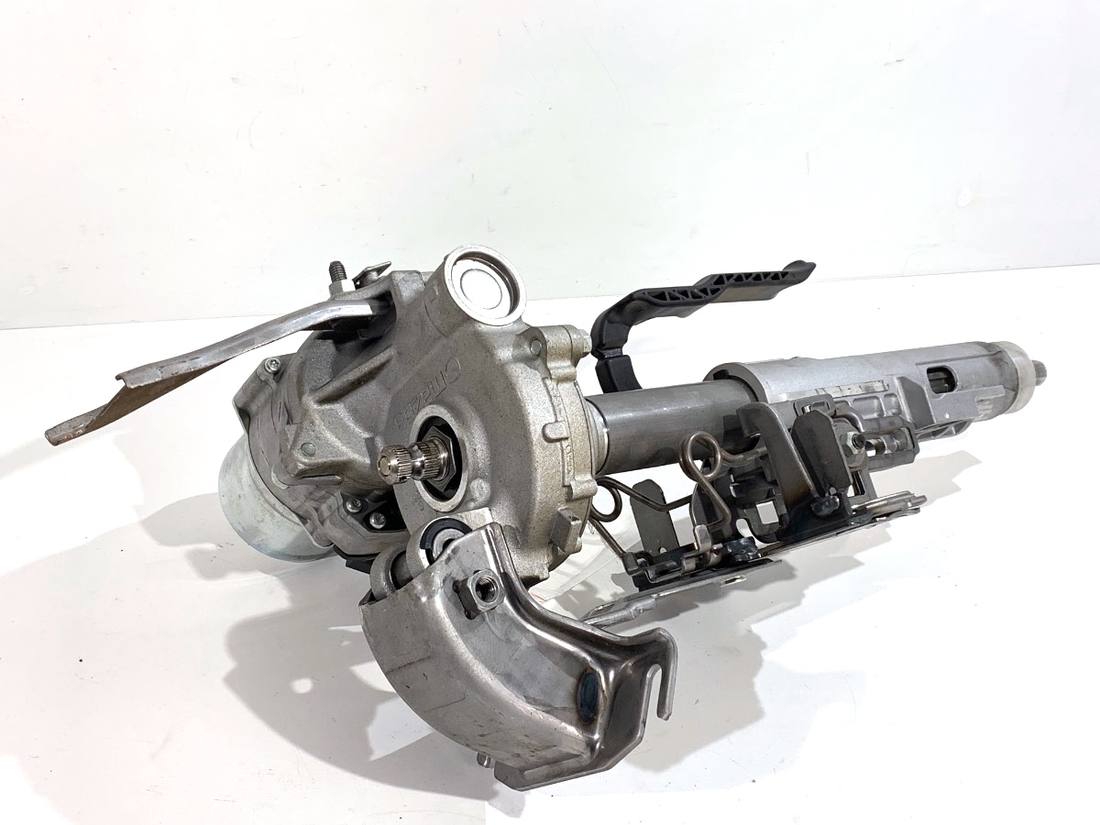 Насос ГУР / Рульова колонка Mazda 3 Q003TF0073 — фото деталі 3