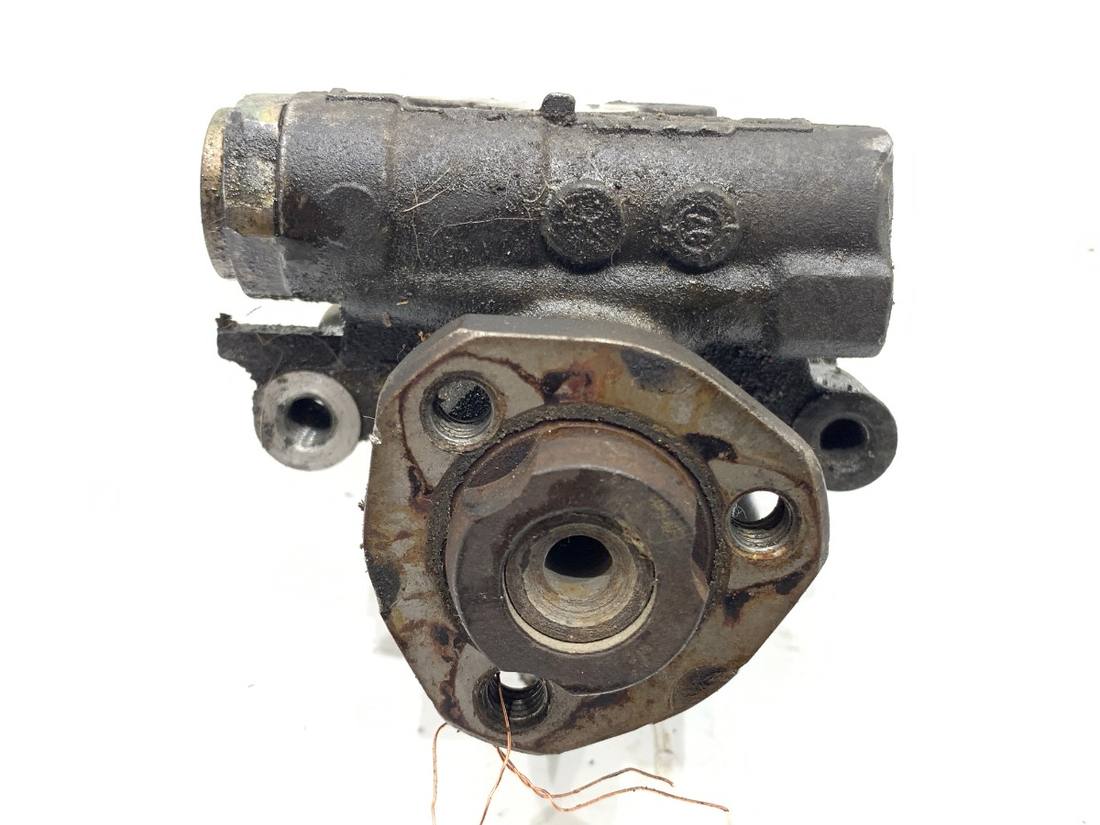 Насос ГУР / Рульова колонка Volkswagen Golf 4 1J0422154B