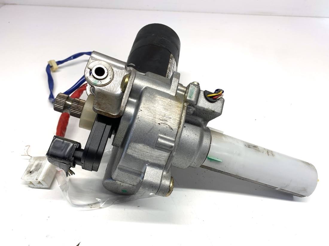 Насос ГУР / Рульова колонка Toyota Avensis T25 45200-05283