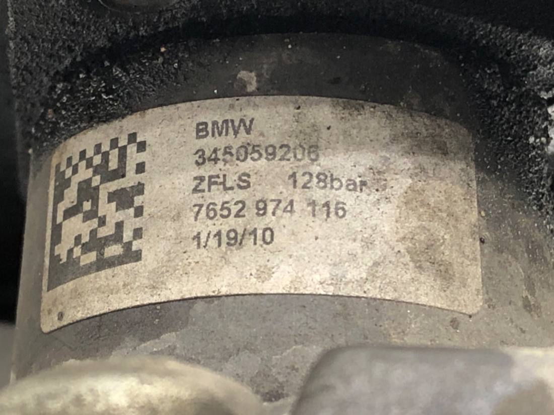Насос ГУР / Рулевая колонка BMW X3 E83 7652974116 — фото детали 4