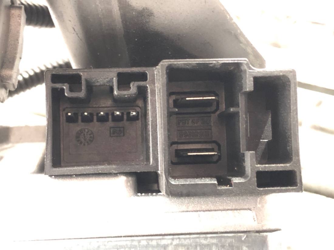 Насос ГУР / Рульова колонка Jeep Compass 00522131800 — фото деталі 4