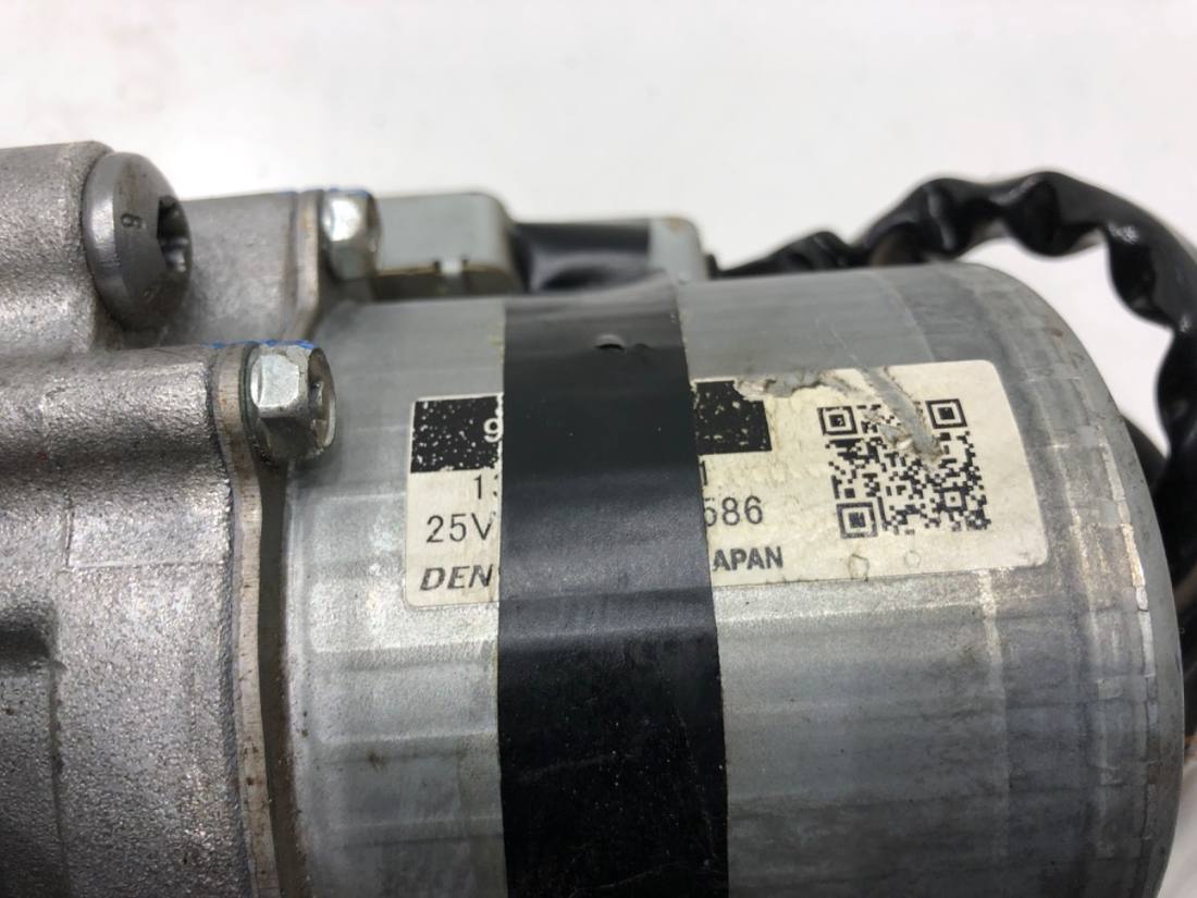 Насос ГУР / Рульова колонка Toyota Auris 45200-02281 — фото деталі 4