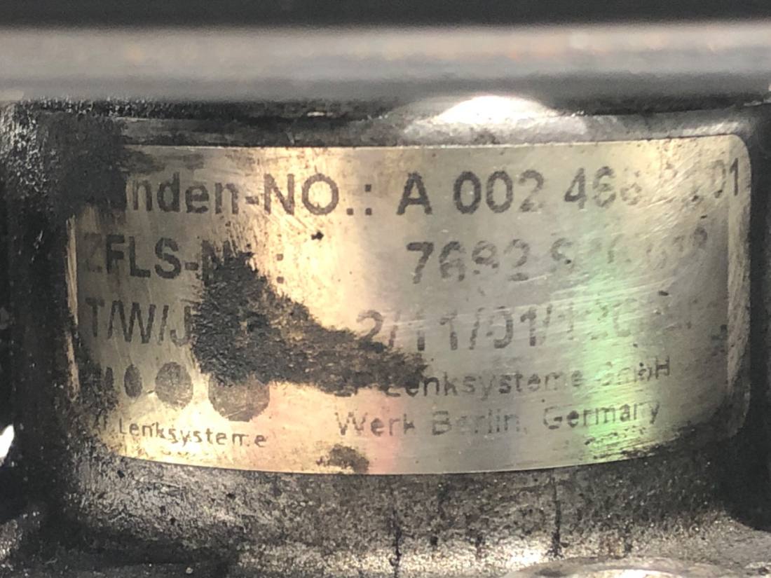 Насос ГУР / Рулевая колонка Mercedes C W203 A0024668101 — фото детали 4