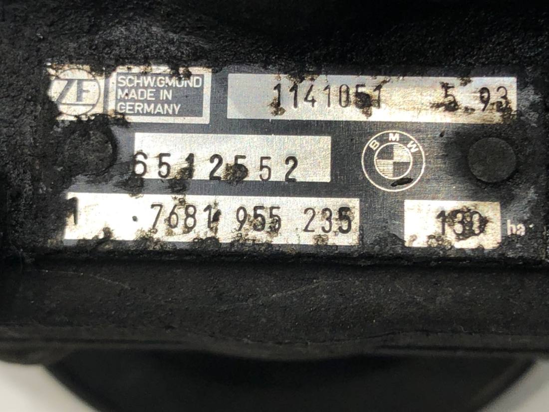 Насос ГУР / Рулевая колонка BMW 5 E39 1141051 7681955235 — фото детали 4