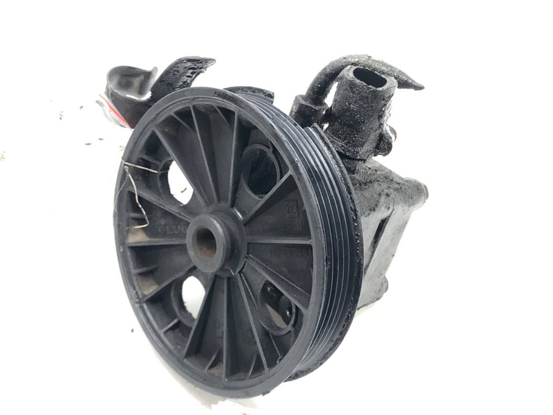 Насос ГУР / Рульова колонка Volvo S70 7611332112