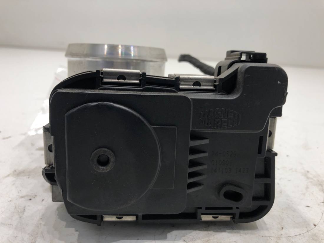 Дроссельная заслонка Volkswagen Touran 03C133062AA — фото детали 3