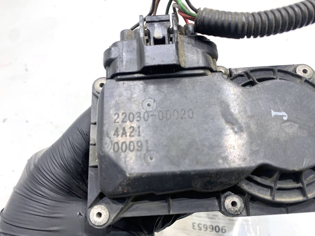 Дросельна заслінка Toyota Corolla Verso 22030-0D020 — фото деталі 5