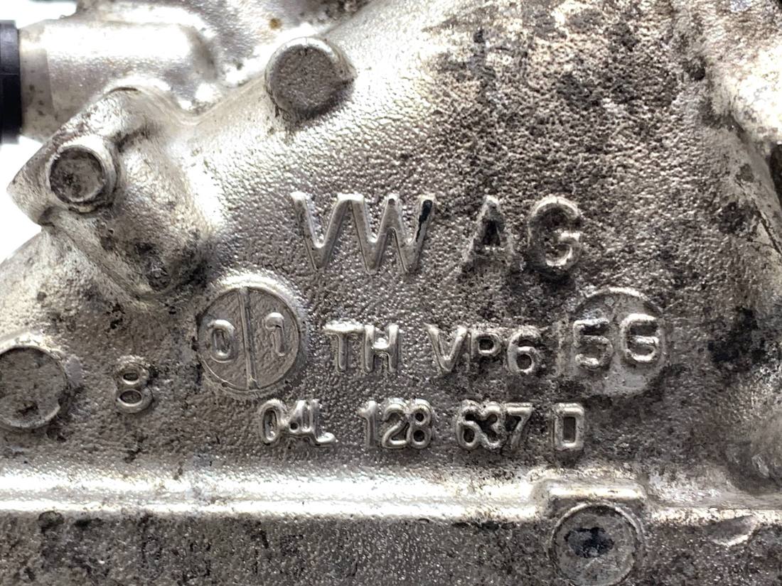 Дроссельная заслонка Volkswagen Golf 7 04L128063T 04L128059T — фото детали 6