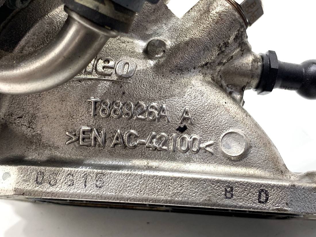 Дроссельная заслонка Volkswagen Golf 7 04L128063T 04L128059T — фото детали 8