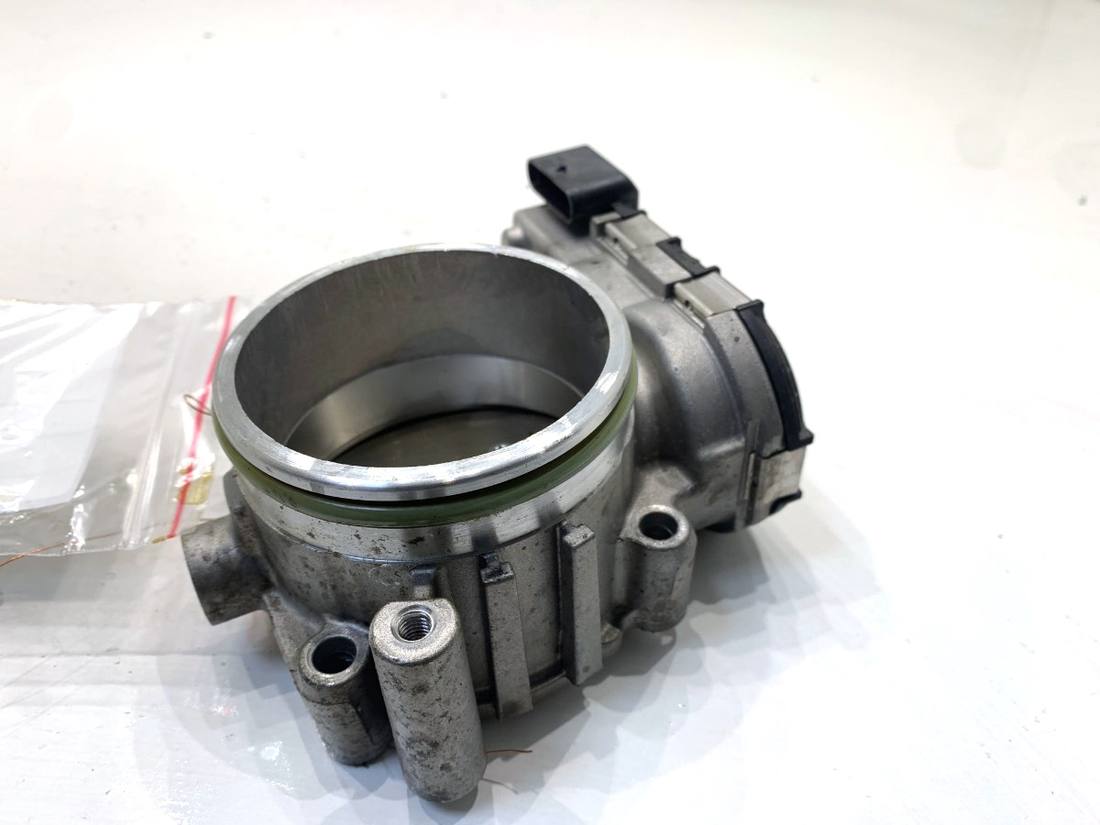 Дросельна заслінка Mercedes GLE V167 A2561410025