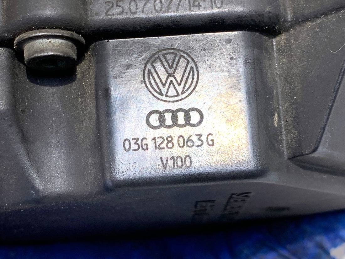 Дроссельная заслонка Volkswagen Touran 03G128063G — фото детали 4