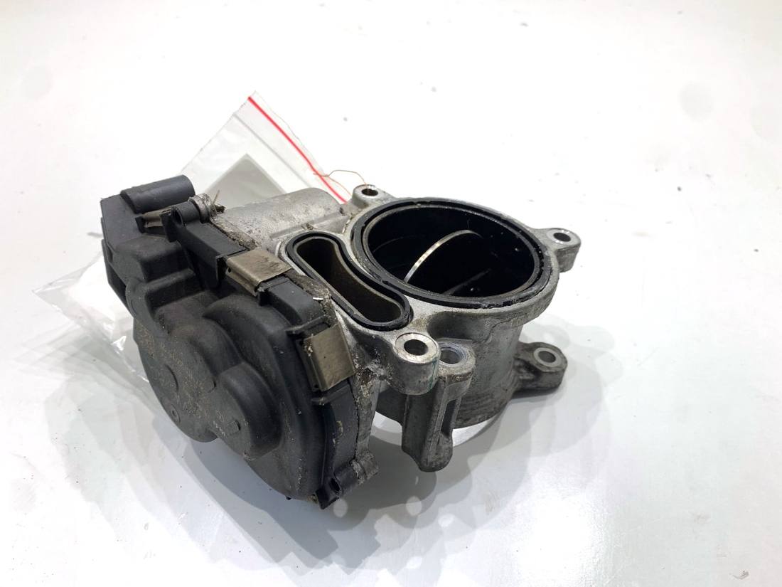 Дросельна заслінка Ford Transit Connect 05L128063A — фото деталі 2