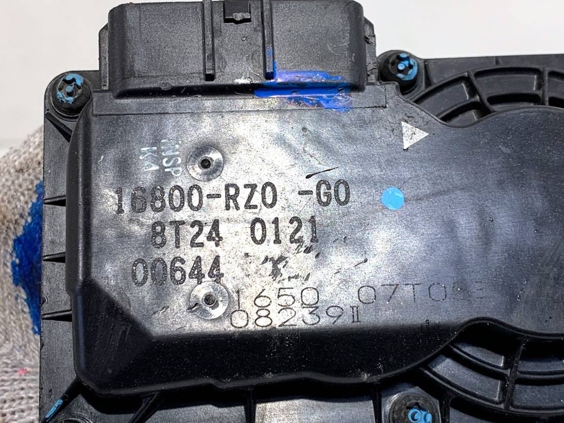 Дроссельная заслонка Honda CR-V 16800-RZ0-G0 — фото детали 4