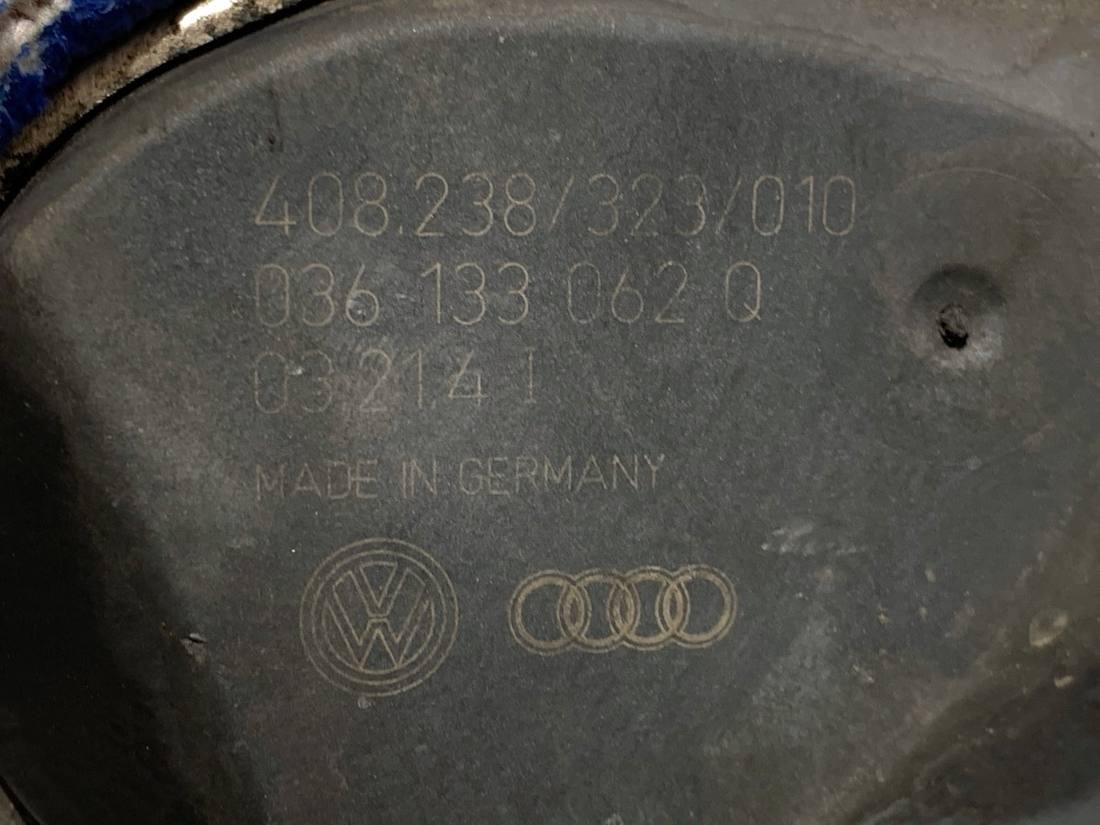 Дросельна заслінка Volkswagen Touran 036133062Q — фото деталі 4