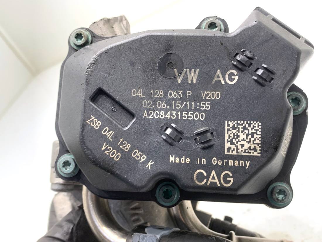 Дросельна заслінка Volkswagen Golf 7 04L128063P — фото деталі 5