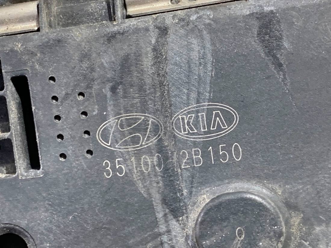 Дросельна заслінка Kia Venga 35100-2B150 — фото деталі 5