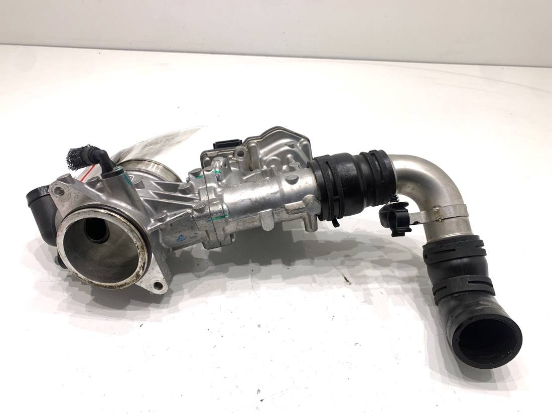 Дросельна заслінка Land Rover Range Rover M4D3-5H273-BA