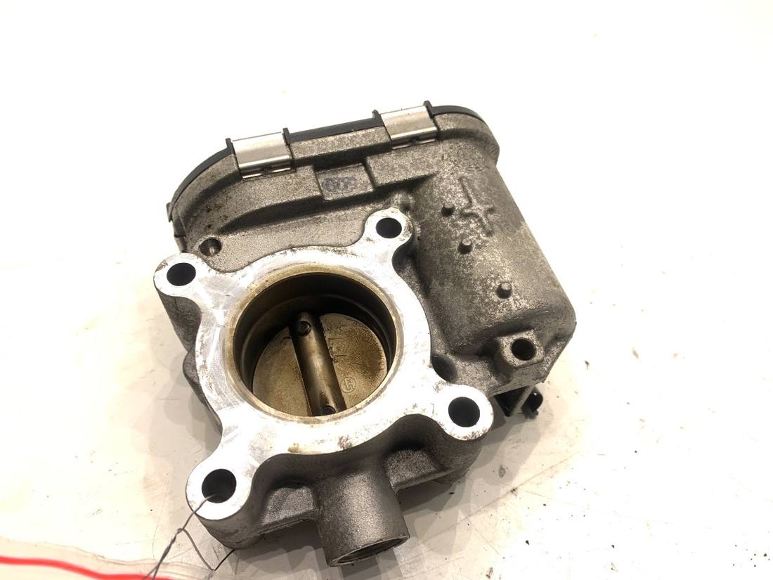 Дросельна заслінка Nissan Qashqai 161203209R