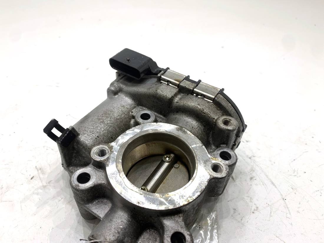 Дросельна заслінка Nissan Qashqai 161203209R — фото деталі 3
