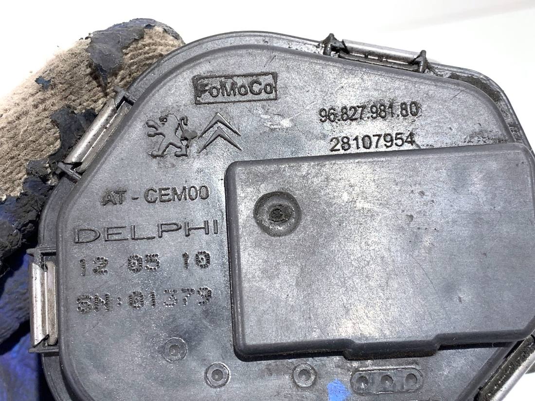 Дросельна заслінка Ford Fiesta 9682798180 — фото деталі 4