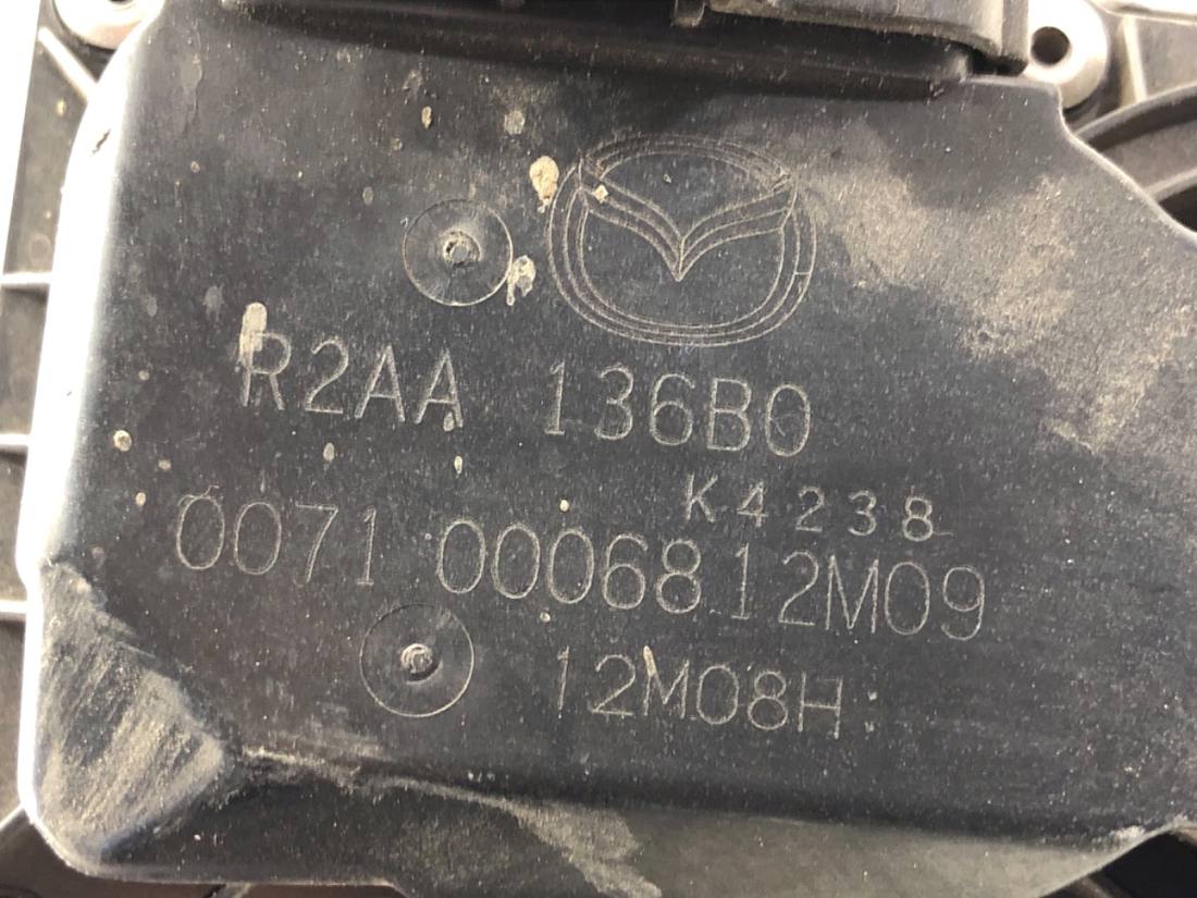 Дроссельная заслонка Mazda CX-7 R2AA136B0 — фото детали 4