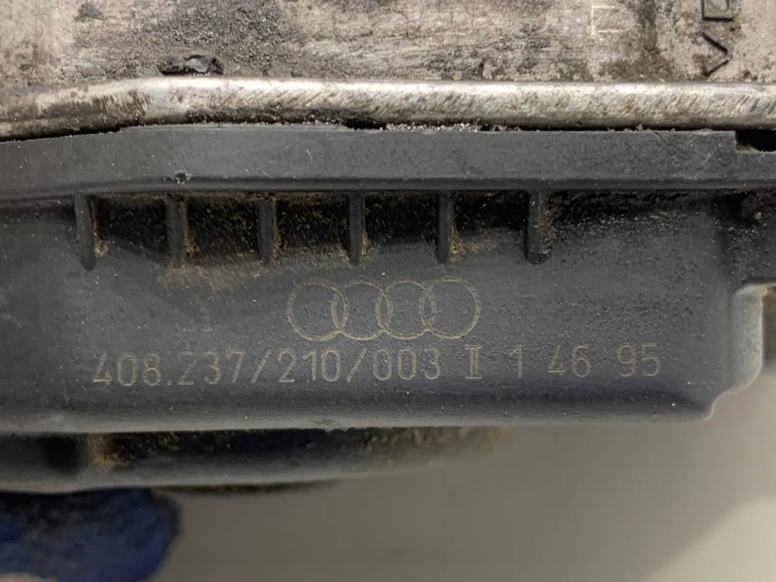 Дроссельная заслонка Audi A6 C4 408237210 — фото детали 5