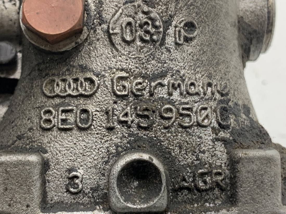 Дросельна заслінка Audi A4 B6 8E0145950C — фото деталі 3