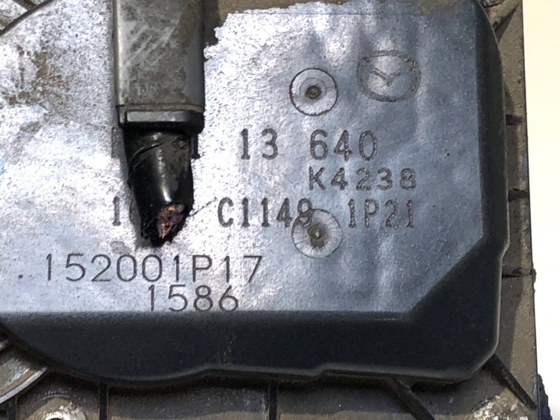 Дросельна заслінка Mazda CX-5 K4238 — фото деталі 4