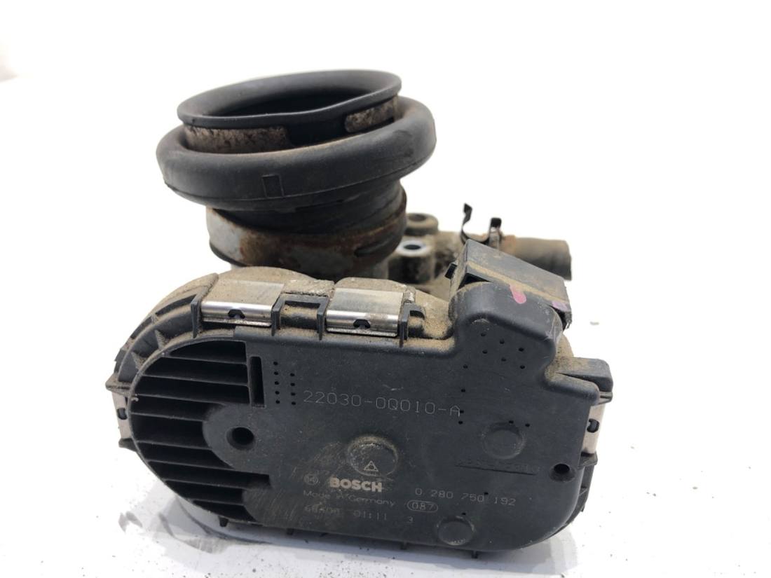 Дросельна заслінка Toyota Yaris 3 22030-0Q010-A — фото деталі 4