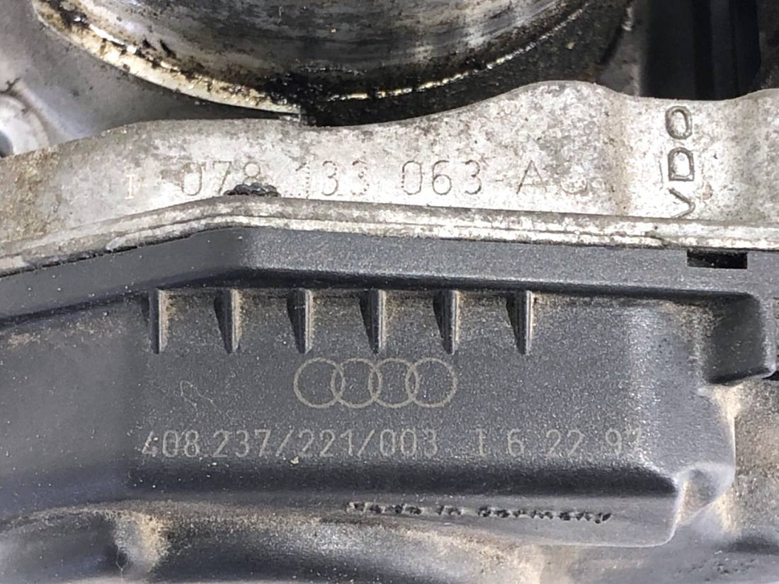 Дросельна заслінка Audi A6 C5 078133063AG — фото деталі 4