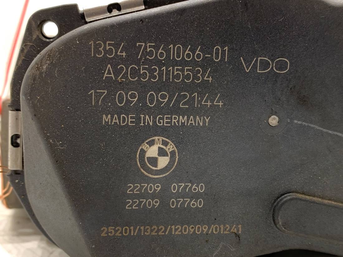 Дросельна заслінка BMW 3 E90 7561066 — фото деталі 4