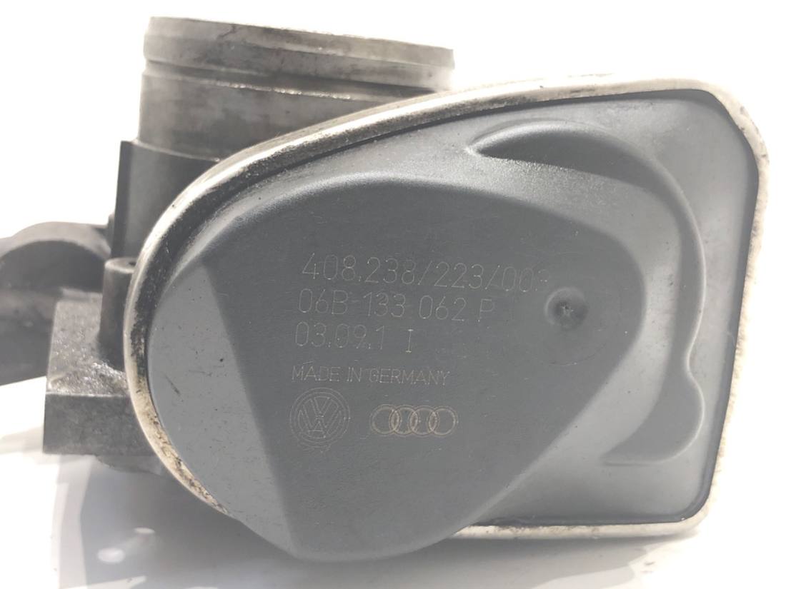 Дросельна заслінка Audi A4 B6 06B133062P — фото деталі 4