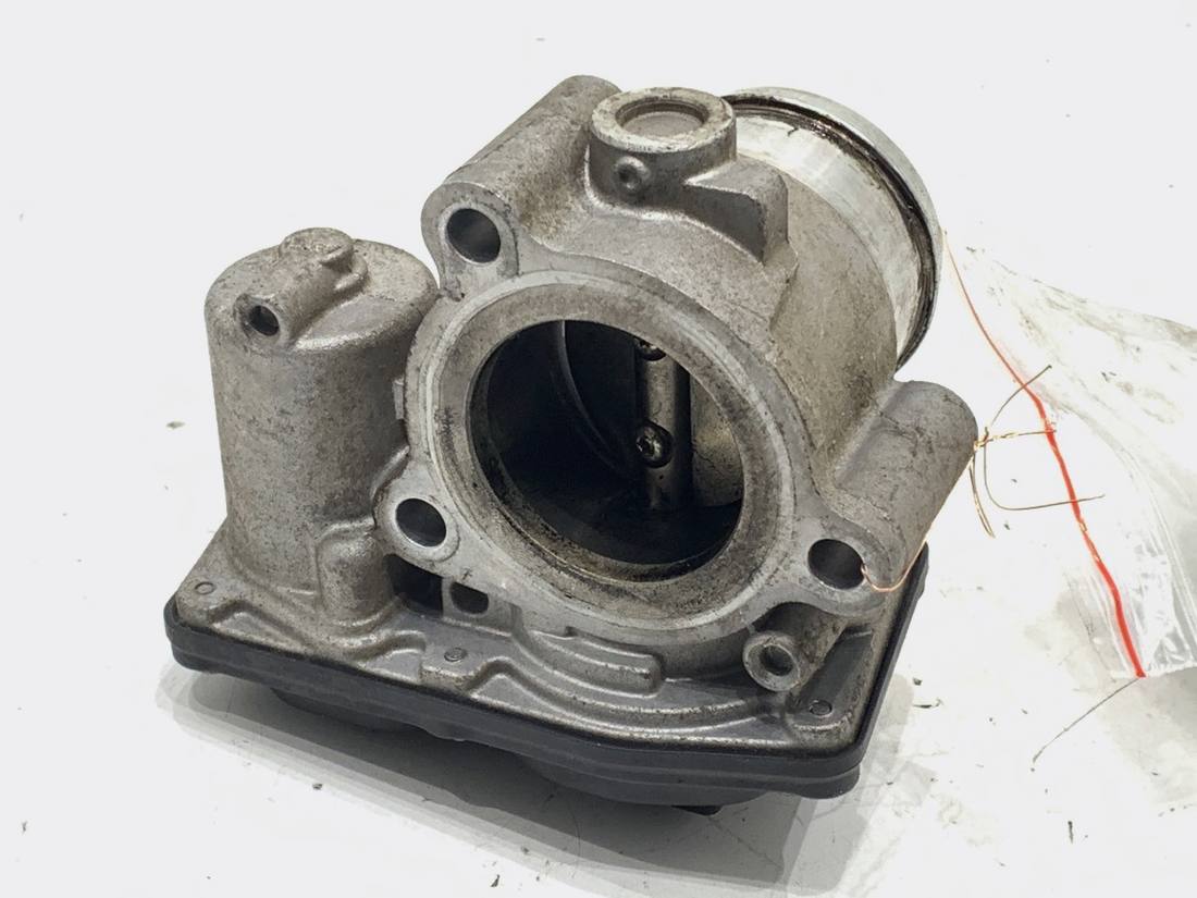 Дросельна заслінка Ford ECOSPORT 50989002