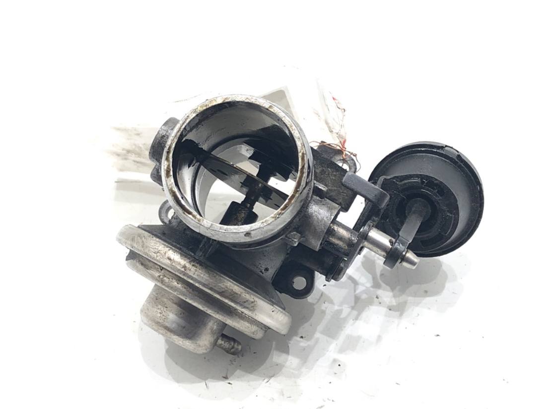 Дросельна заслінка Seat Toledo 038129637