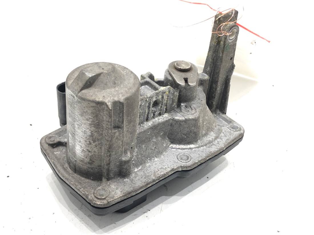 Дросельна заслінка Audi A4 B9 3Q0253691J