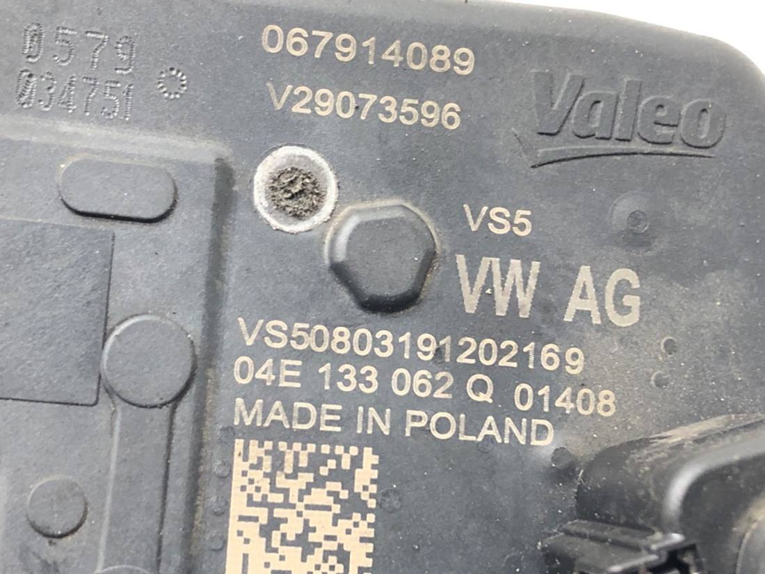 Дросельна заслінка Volkswagen Golf 7 04E133062Q — фото деталі 4
