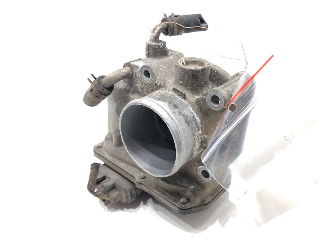 Дроссельная заслонка Toyota Yaris 3 22030-21030