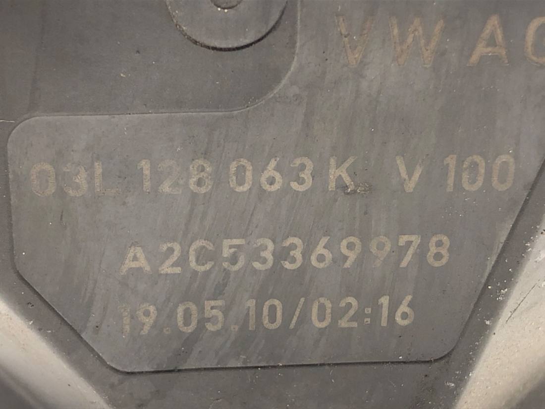 Дросельна заслінка Volkswagen Polo 03L128063K — фото деталі 5
