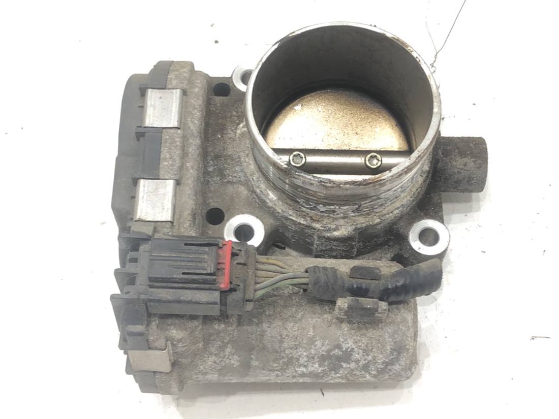 Дросельна заслінка Ford Focus CM5E9F991AD