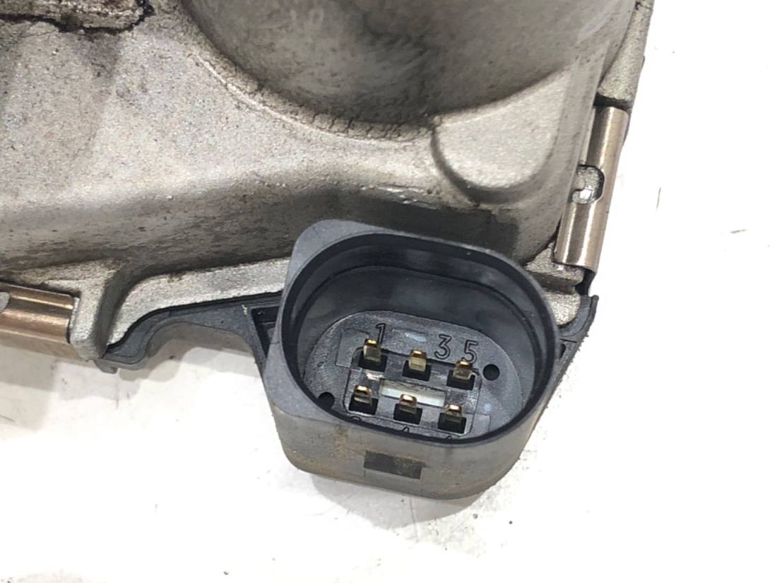 Дросельна заслінка Seat Ibiza 030133062C — фото деталі 3
