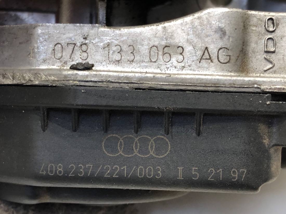 Дросельна заслінка Audi A6 C5 078133063AG — фото деталі 5
